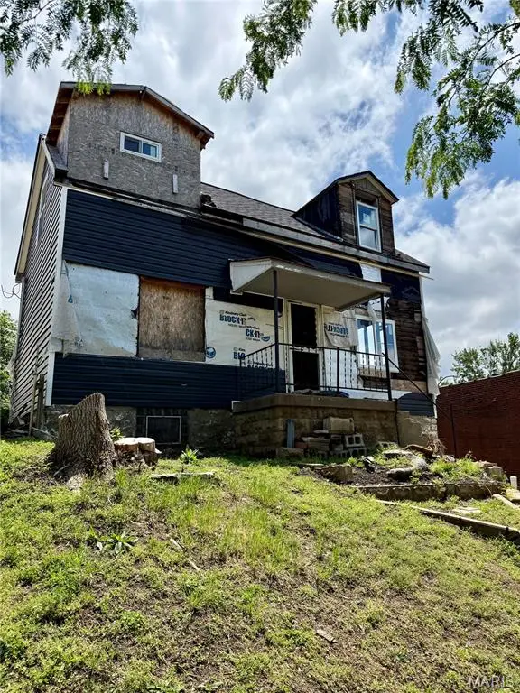 5322 Michigan AVE, St Louis, MO 63111