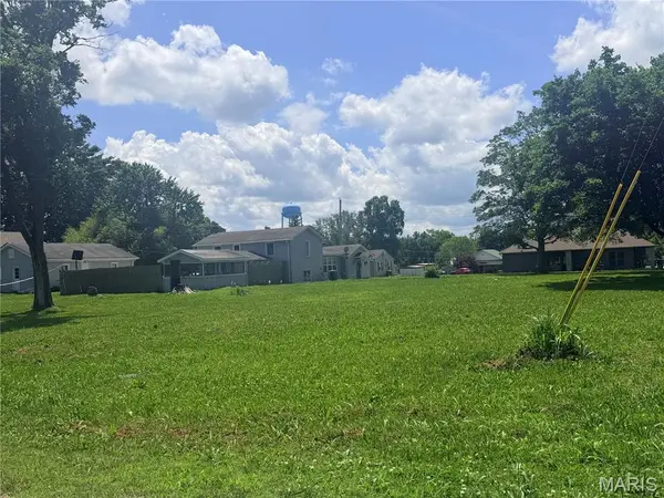 600 S School ST, Desloge, MO 63601