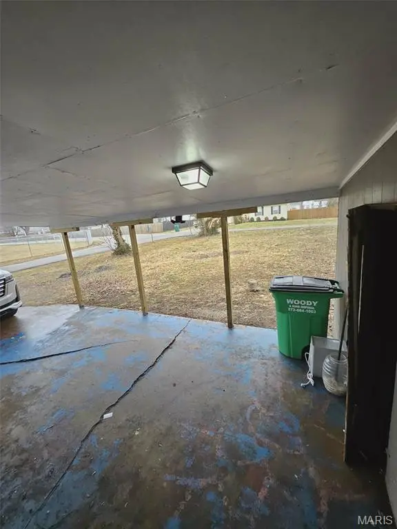 401 N Franklin ST, Farmington, MO 63640