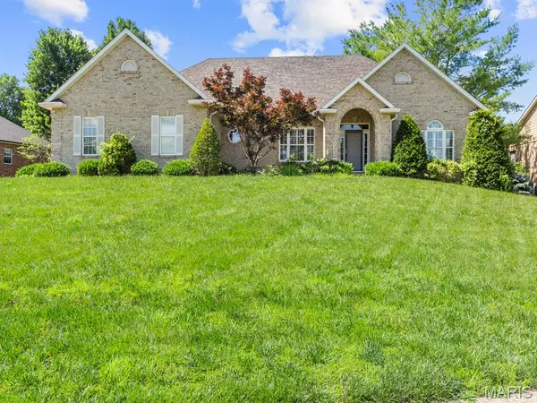 1515 Gedern DR,  Columbia,  IL 62236