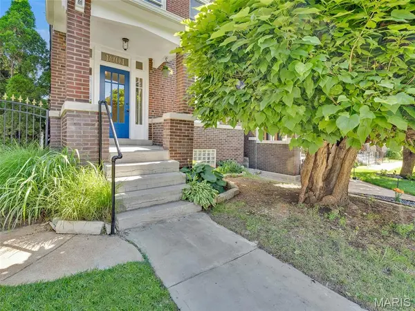 1901 Allen AVE, St Louis, MO 63104
