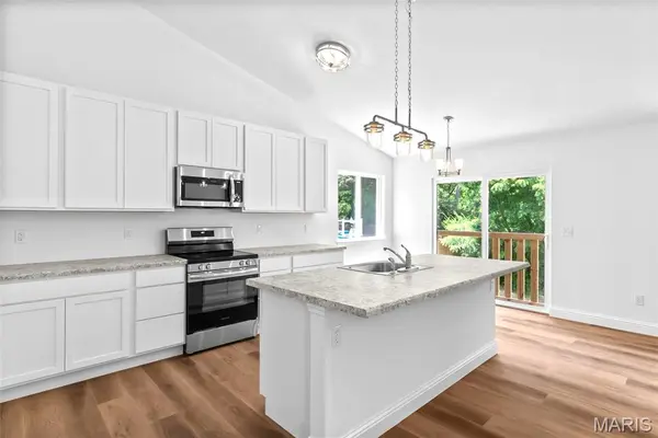 1965 Magnolia Way, Pevely, MO 63070