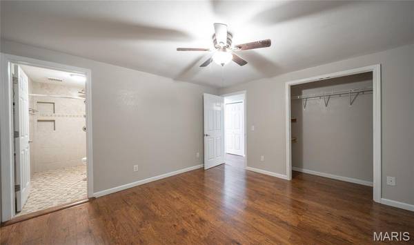 522 Highway FF, Bourbon, MO 65441