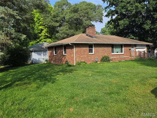813 Otto ST, Cahokia, IL 62206