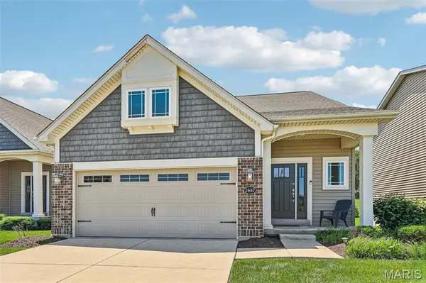 2487 Windswept Farms DR, Eureka, MO 63025