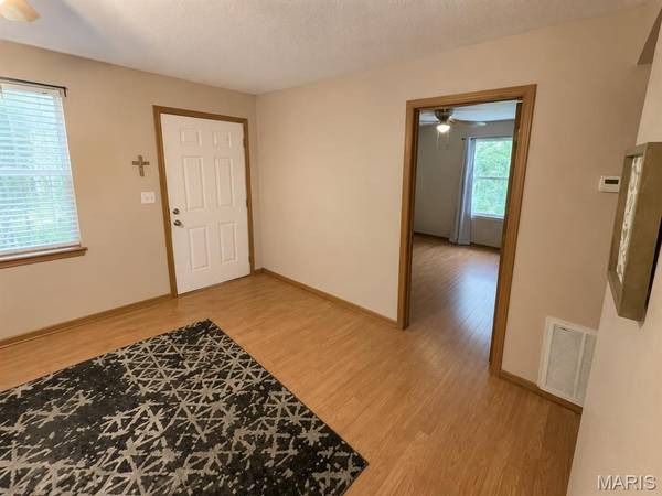 9724 Highway HH, Robertsville, MO 63072