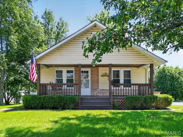 990 Virginia Mines RD, St Clair, MO 63077