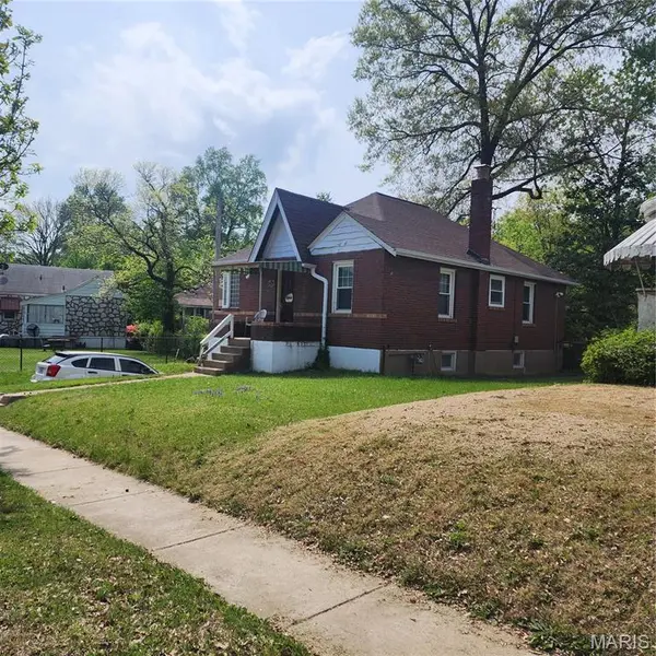 3441 Avondale AVE, Normandy, MO 63121