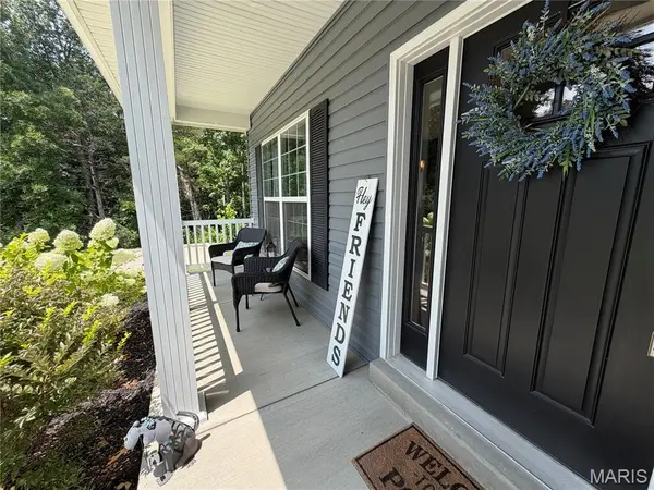 721 Switchgrass DR, Wentzville, MO 63385