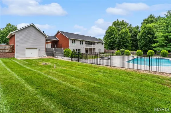 155 Tetherwood CT, O'fallon, IL 62269