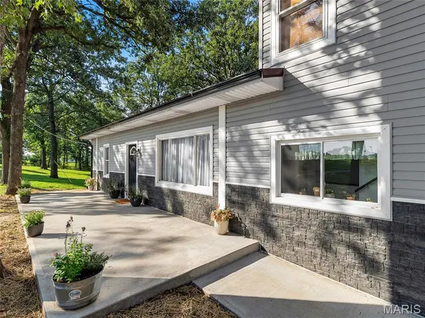 1838 Spring Bluff RD, Sullivan, MO 63080
