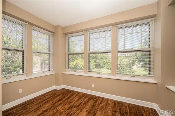 609 Clara AVE #2A, St Louis, MO 63112