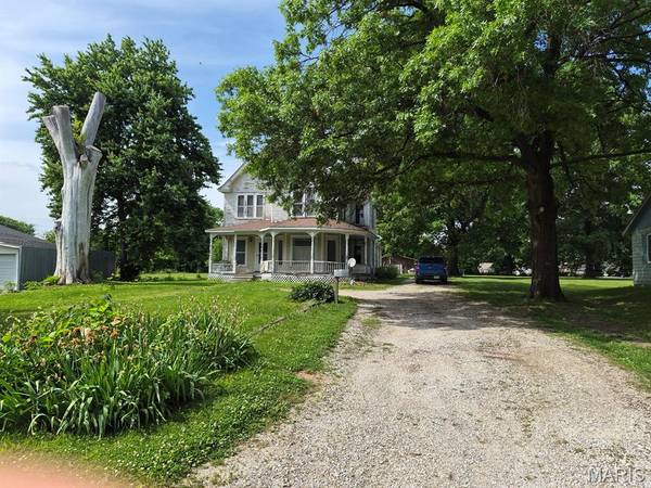 128 E Sigler, Memphis, MO 63555