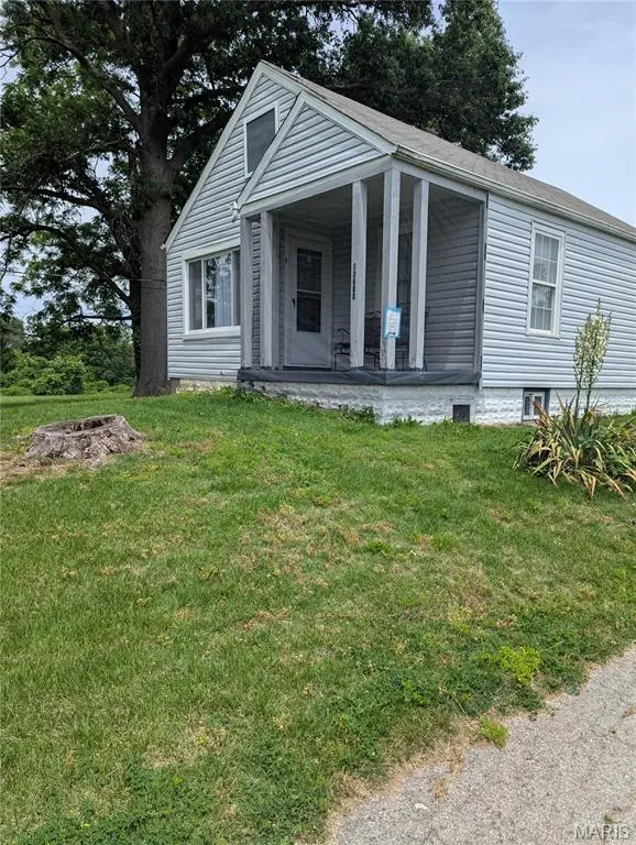 13600 Old Halls Ferry RD, Florissant, MO 63033