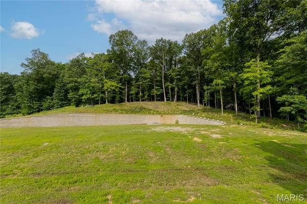 2409 Brister Hill DR, Cape Girardeau, MO 63701