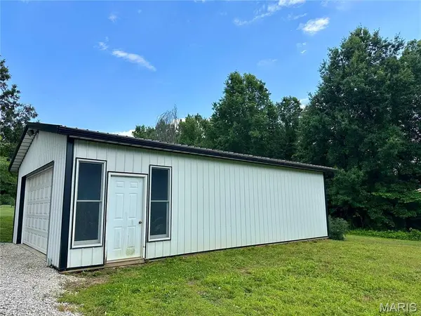 2941 Trapper TRL, Wentzville, MO 63385