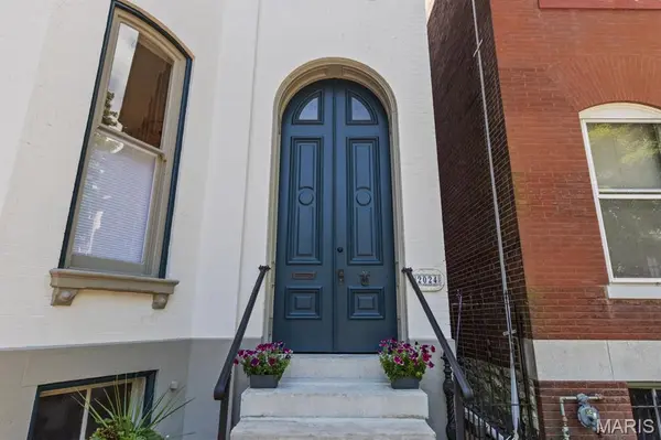 2024 Rutger ST, St Louis, MO 63104
