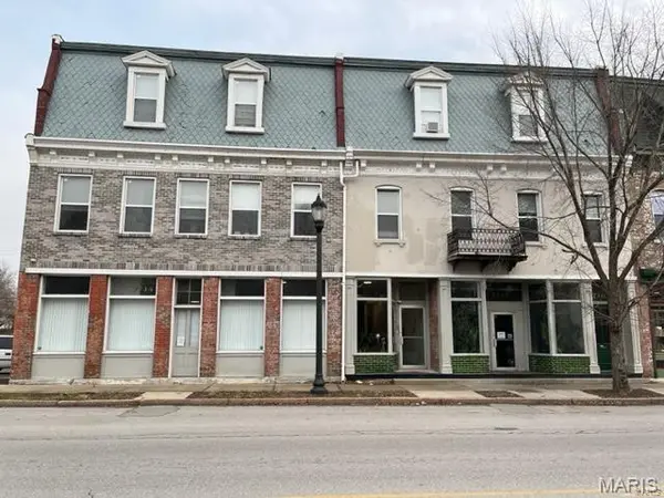 7714 S Broadway, St Louis, MO 63111