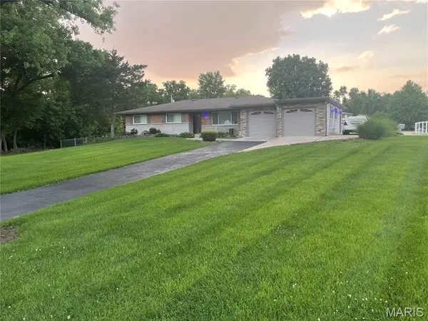 1227 Trampe AVE, Unincorporated, MO 63138
