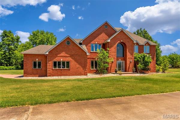 12863 Bowling Alley, Benton, IL 62812
