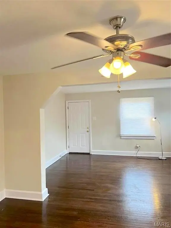 5419 College AVE, Jennings, MO 63136