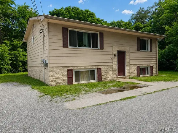 94 Edwards ST, Cahokia, IL 62206