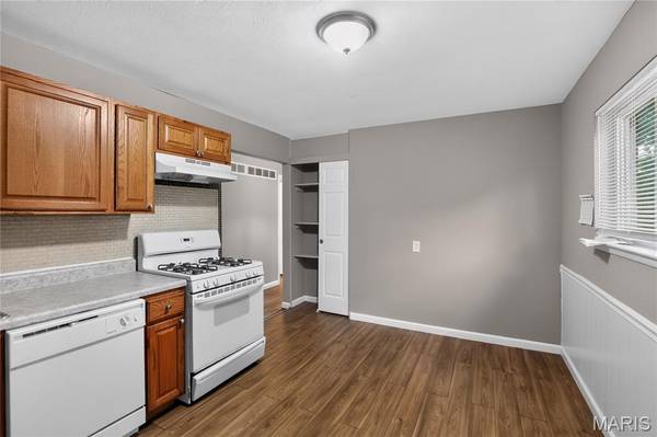 1627 Keelen DR, St Louis, MO 63136