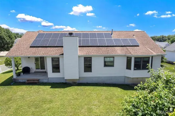 1290 Summer Lynne DR, O'fallon, MO 63366
