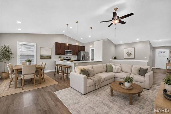1108 Baseball DR, Foristell, MO 63348