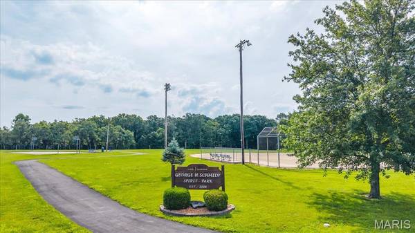 571 Marina DR, Marthasville, MO 63357