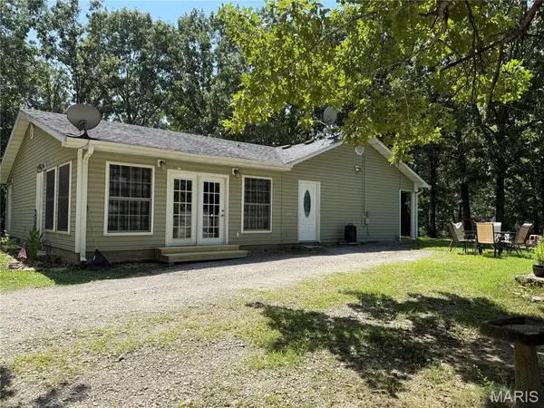 7313 Private Road 1830, West Plains, MO 65775