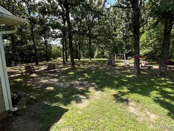 7313 Private Road 1830, West Plains, MO 65775