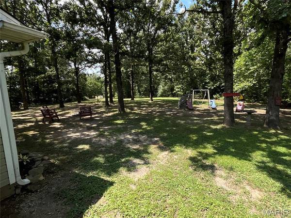 7313 Private Road 1830, West Plains, MO 65775