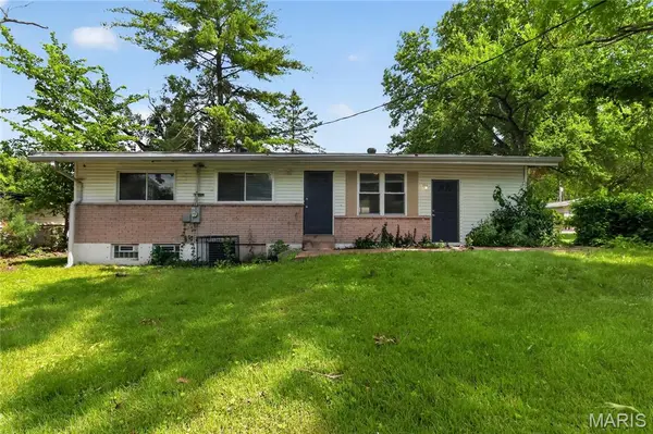 2254 Gadbury DR, St Louis, MO 63136