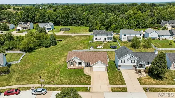 711 Wenstone Crossing WAY, Wentzville, MO 63385