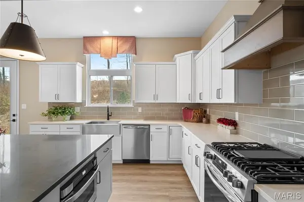 0 The Indigo H @ Lock DR, Ballwin, MO 63011