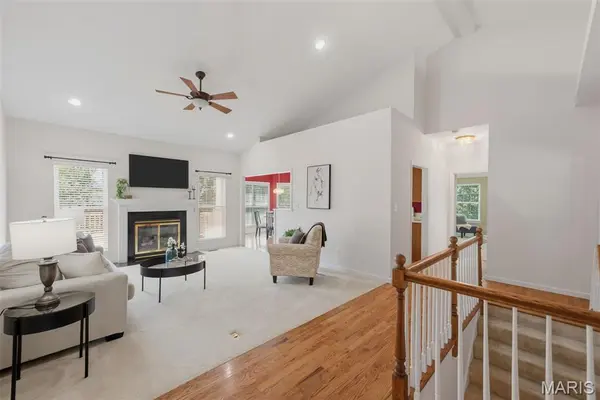 202 Highland Meadows DR, Wentzville, MO 63385