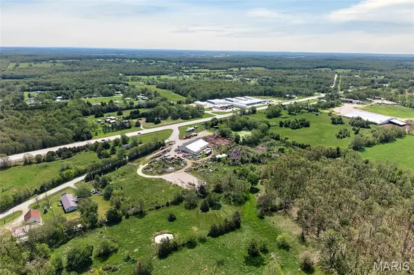 30841 Old Highway 5, Lebanon, MO 65536