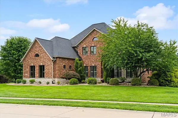 8424 Rock Ridge Court, Edwardsville, IL 62025