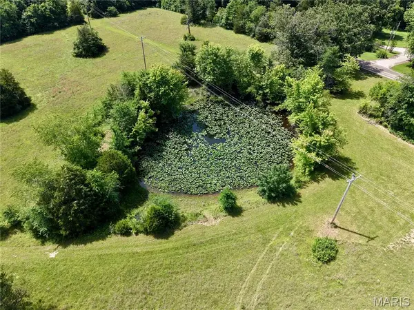 6483 Wayne Route P, Lowndes, MO 63951