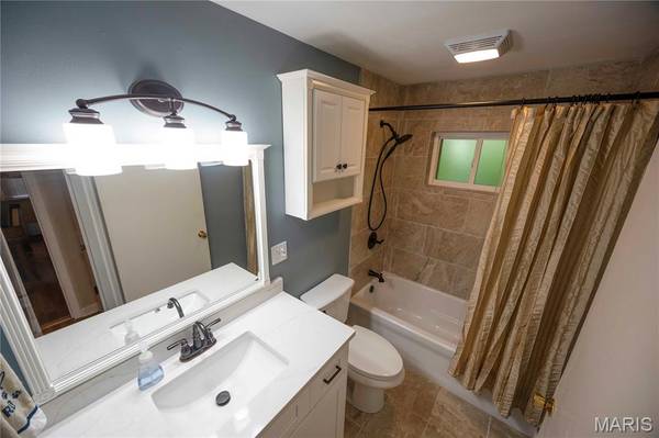 1075 Dorothy ST, Cape Girardeau, MO 63701