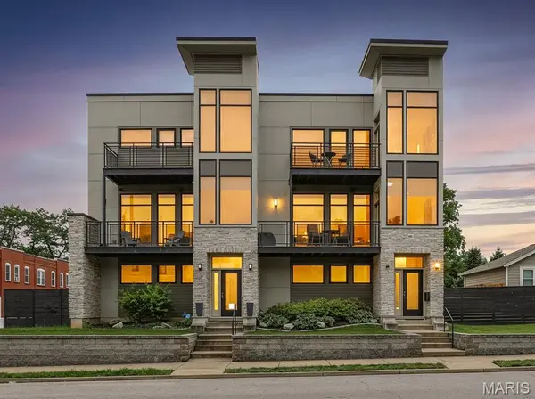 2834 Lafayette AVE, St Louis, MO 63104