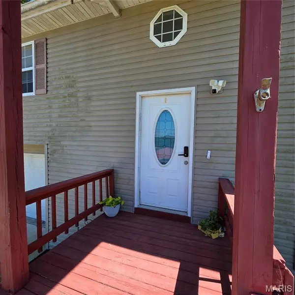22245 Target LN, St Robert, MO 65584