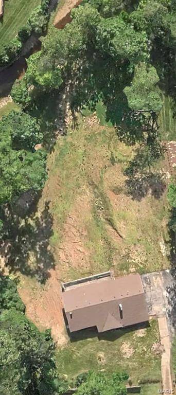 22 Conway Lane, Ladue, MO 63124