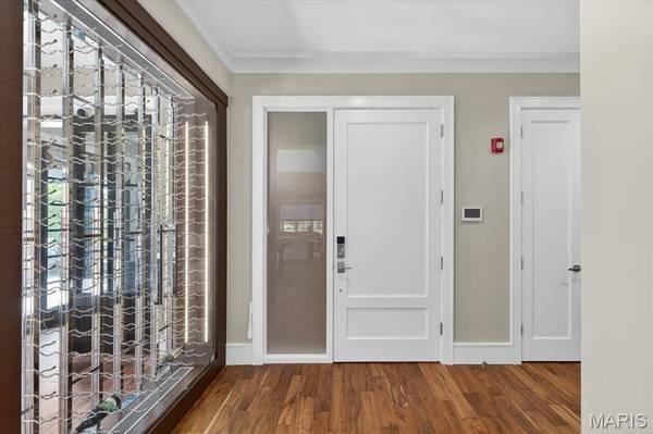 31 Brighton WAY #3, Clayton, MO 63105