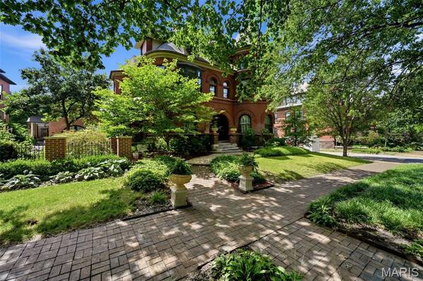 1605 Missouri AVE, St Louis, MO 63104