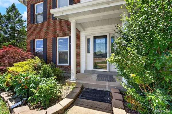 245 Reinke RD, Ballwin, MO 63021