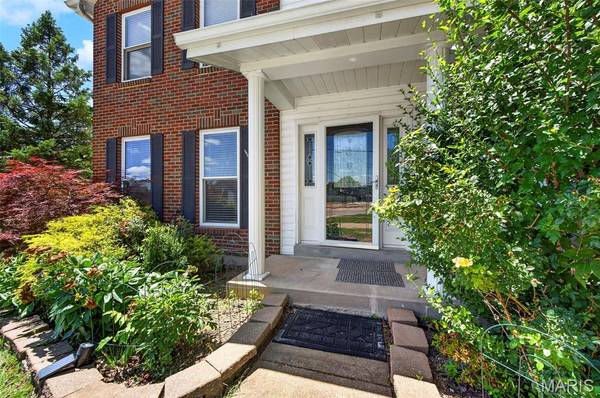 245 Reinke RD, Ballwin, MO 63021