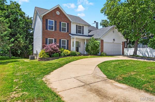 245 Reinke RD, Ballwin, MO 63021