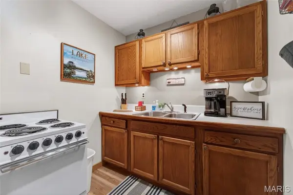 42125 Cedar Crest PL, Perry, MO 63462